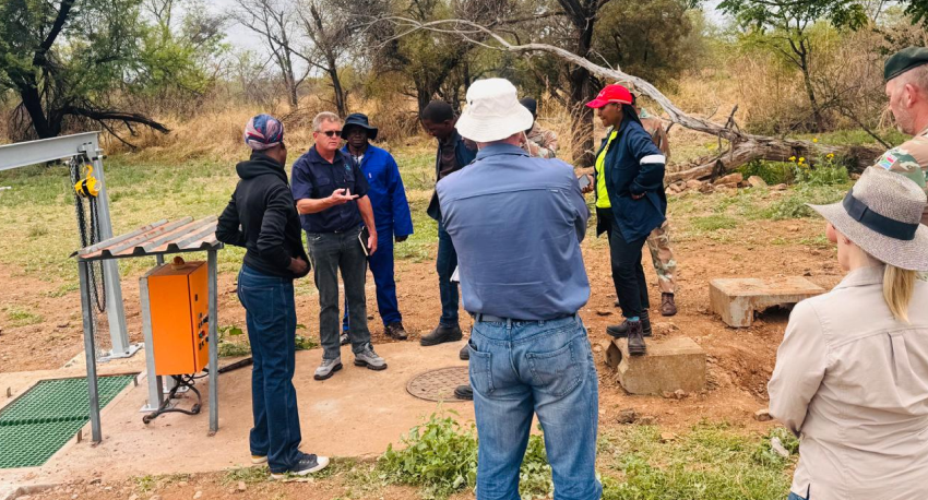 employees being trained